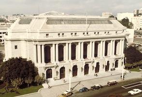 Veterans War Memorial Building