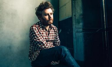 Gabriel Kahane, piano and voice