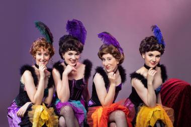 The grisettes of The Merry Widow