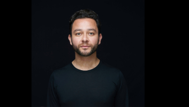 headshot of countertenor Albert Montanez.