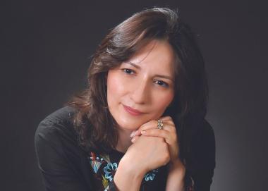 Musician Ghazaleh Faylinejad is shown.