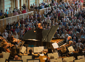 Bruno Ferrandis conducts the Santa Rosa Symphony, Jeffrey Kahane at the piano