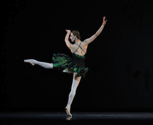 Simone Messmer in Symphony #9