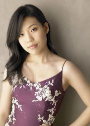 Pianist Joyce Yang