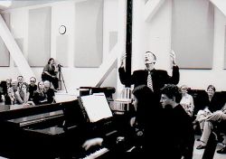 Warren Jones, in action, working with Leesa Dahl at Merola 2001<br/>Photo by Lisa Kohler 