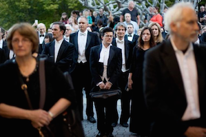 Atlanta Symphony musicians and chorus in silent protest in front of Symphony Hall on what would have been the season opening night Photo by David Goldman