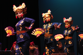 Gamelan dancers Anna Deering, Nina Herlina, Casey Lee Sims