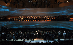 The SFS <em>Peter Grimes</em> panorama Photo by Stefan Cohen `