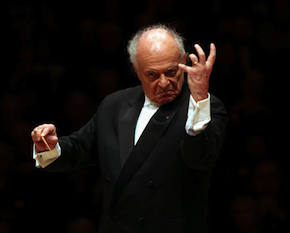 Lorin Maazel leading the Boston Symphony in 2009 Photo by Hiroyuki Ito