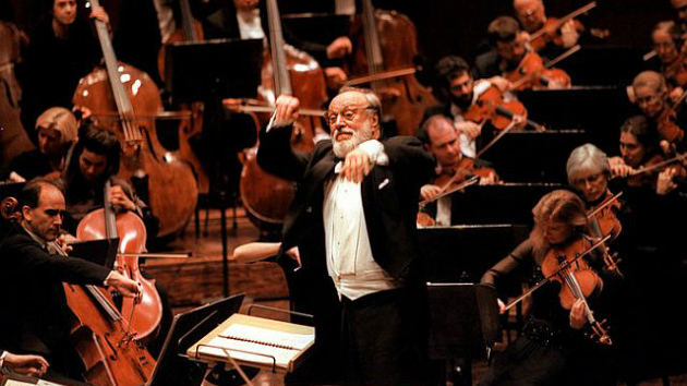 Kurt Masur leading the New York Philharmonic in 1998 (Photo by Chris Lee)